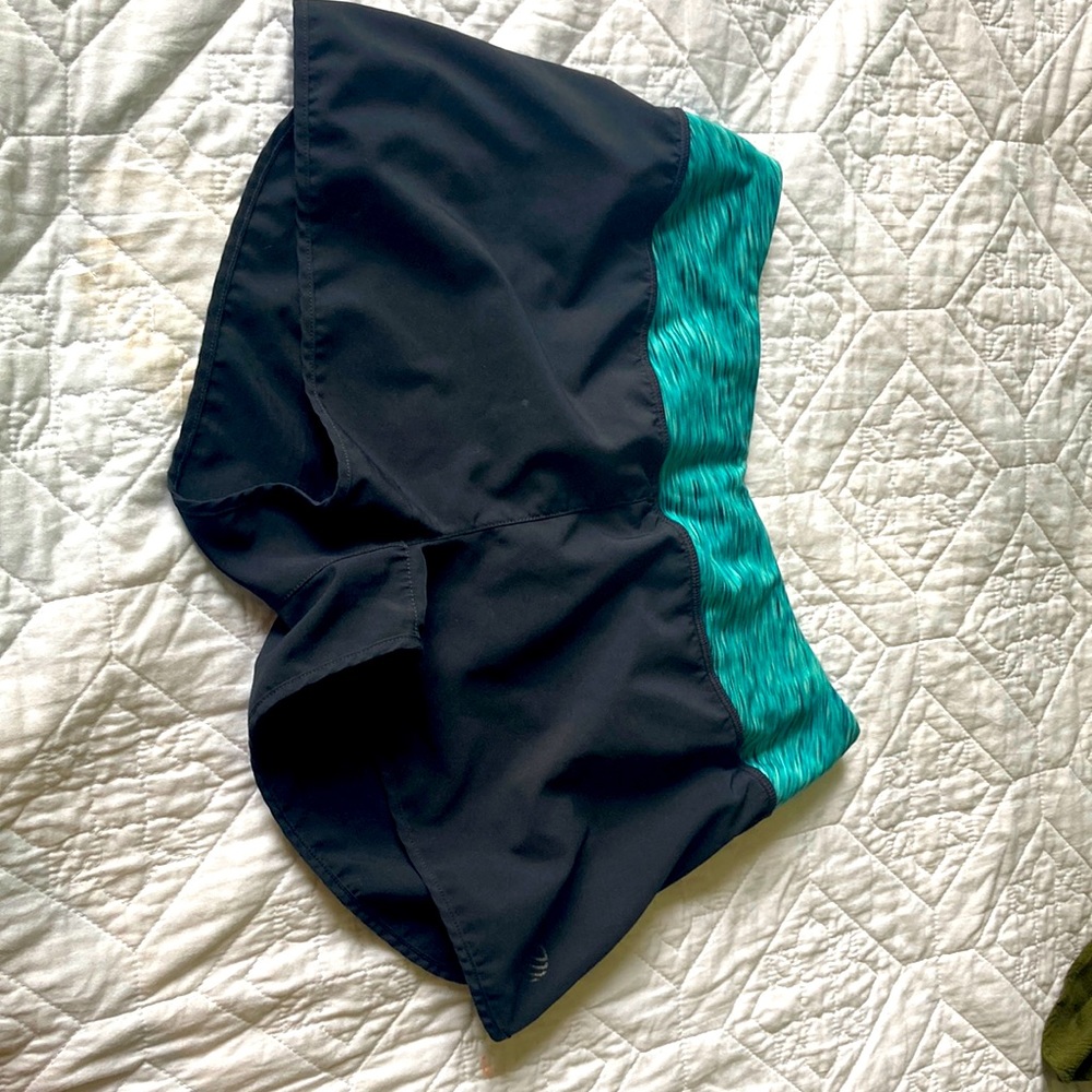 MPG athletic shorts (Black/Teal) Size Small